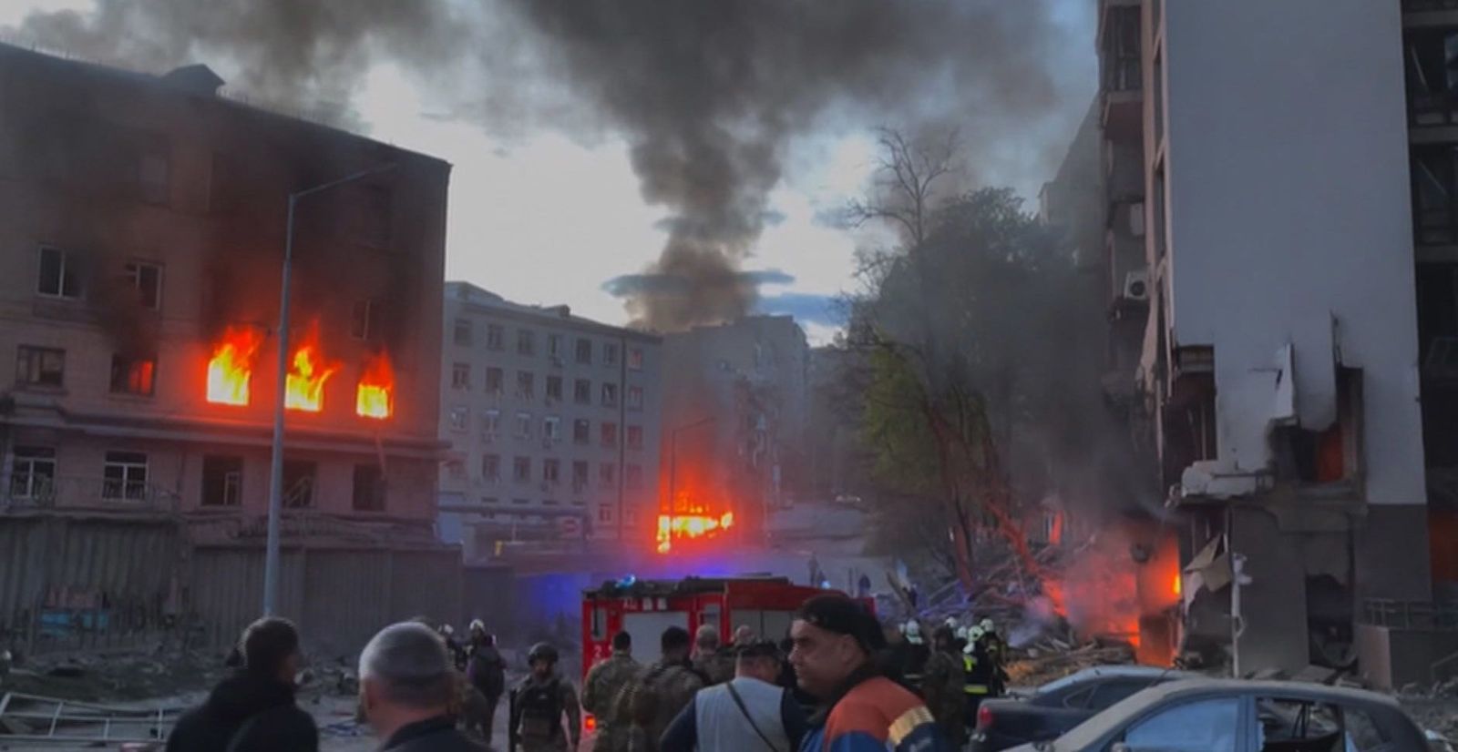 Dos misiles rusos impactan en Kiev durante la visita de Antonio Guterres, secretario general de la ONU