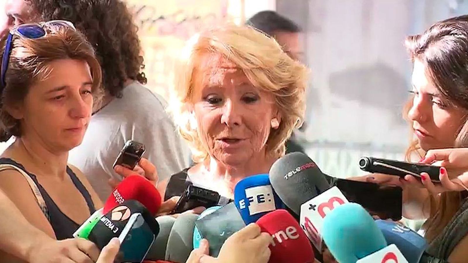 Aguirre ve "alucinante" que el juez sugiera financiación irregular del PP de Madrid