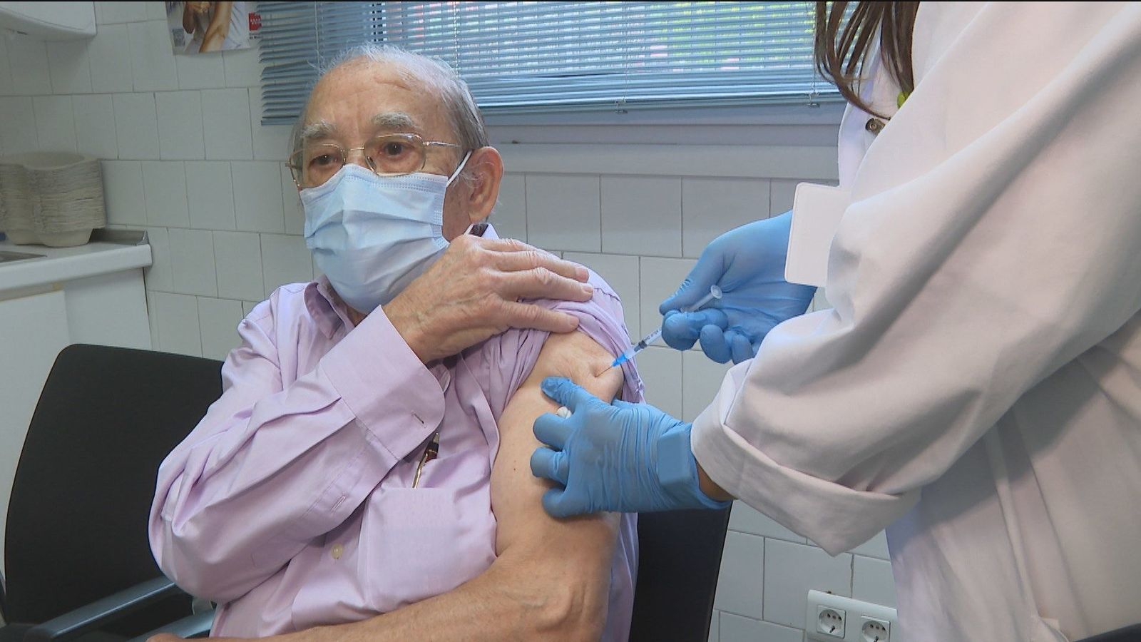 Comienza la vacunación de la gripe y de refuerzo del covid en la Comunidad de Madrid