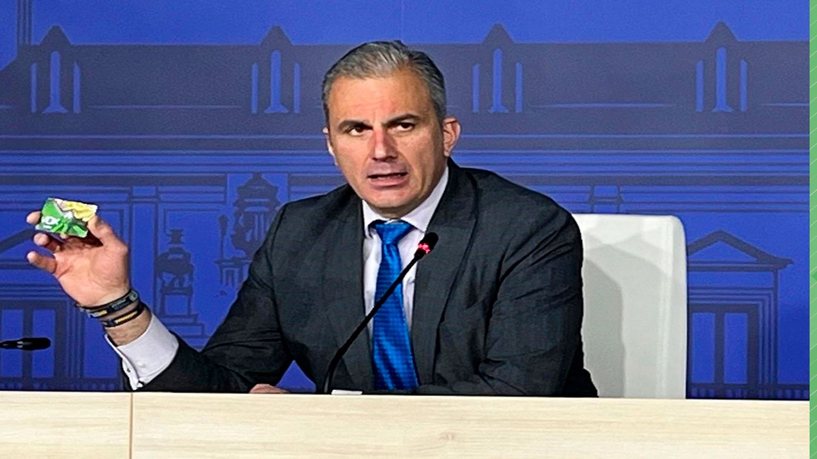 Ortega Smith se aferra a la portavocía y Vox expulsa a dos de sus concejales