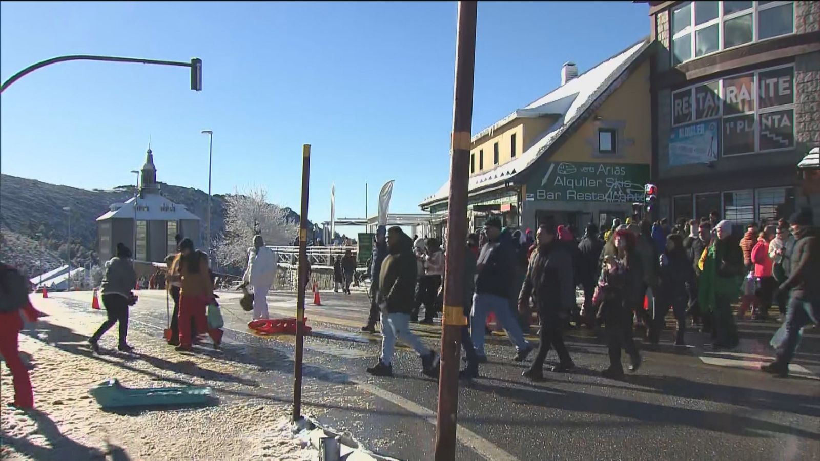 Sábado de nieve en la sierra