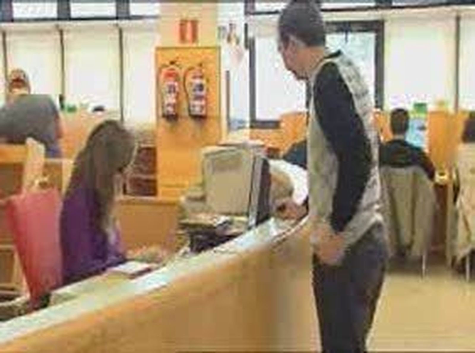 El 96% de los madrileños leen con regularidad