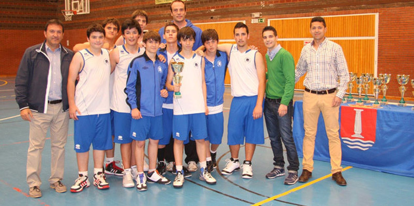 Gran éxito de participación en el XIII Torneo de Baloncesto 'Villa de Humanes'