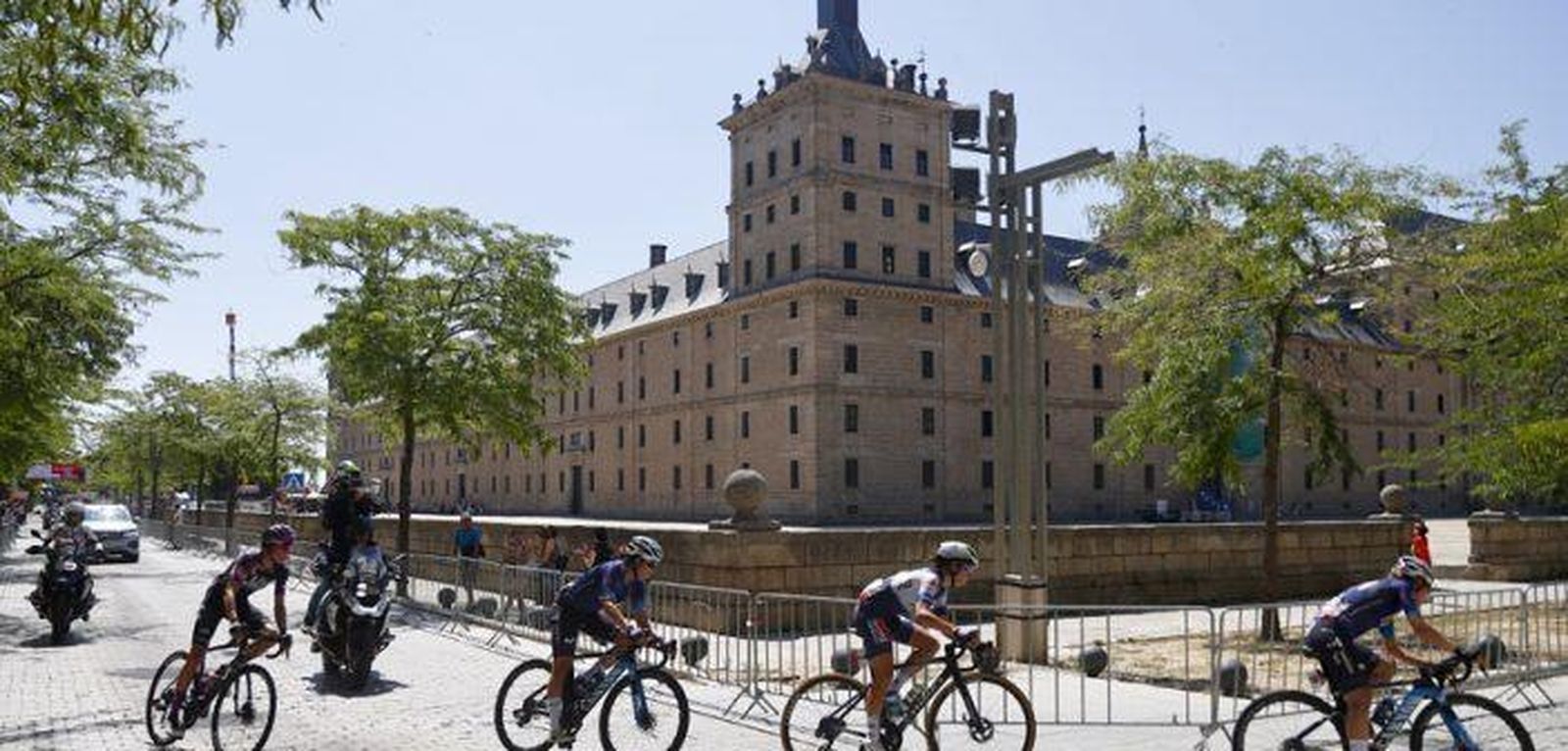 Ciclismo en carretera por San Lorenzo de El Escorial