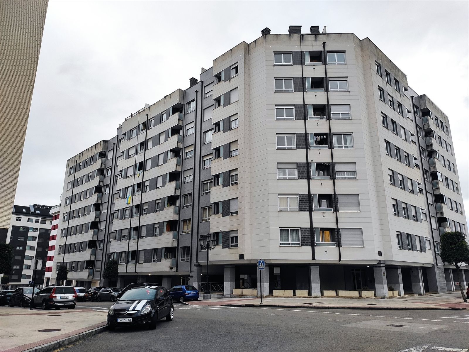 bloque de viviendas
