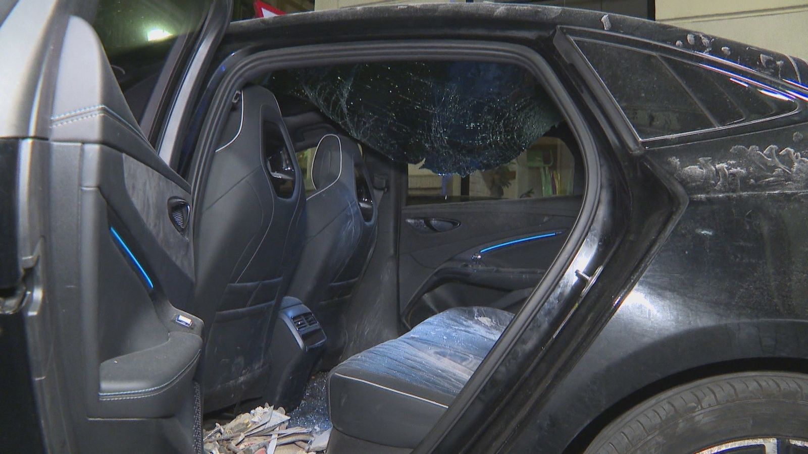 Accidente sin heridos entre un VTC y un taxi en Chueca