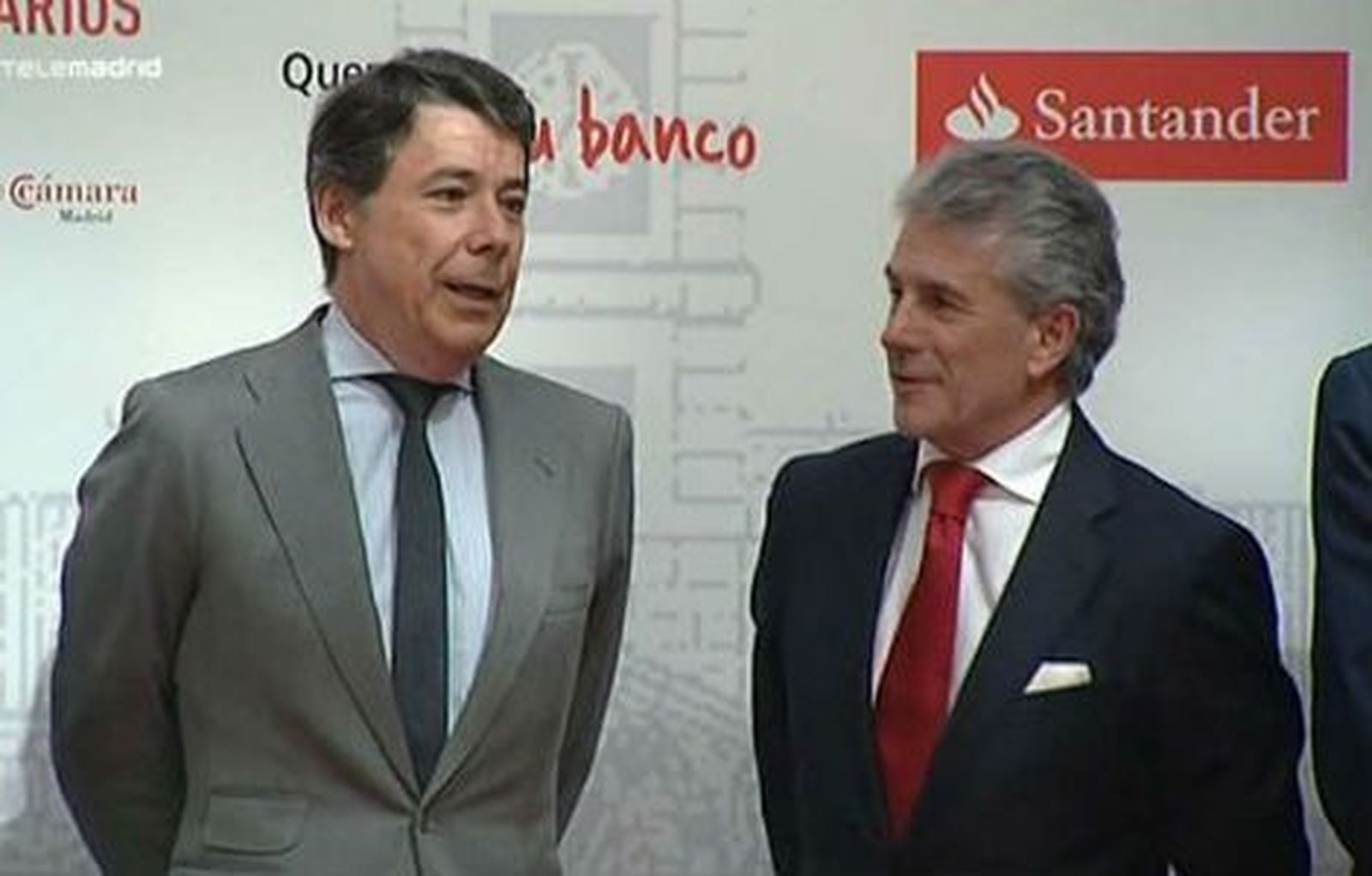 González pide que el crédito llegue a las familias y a las pequeñas empresas