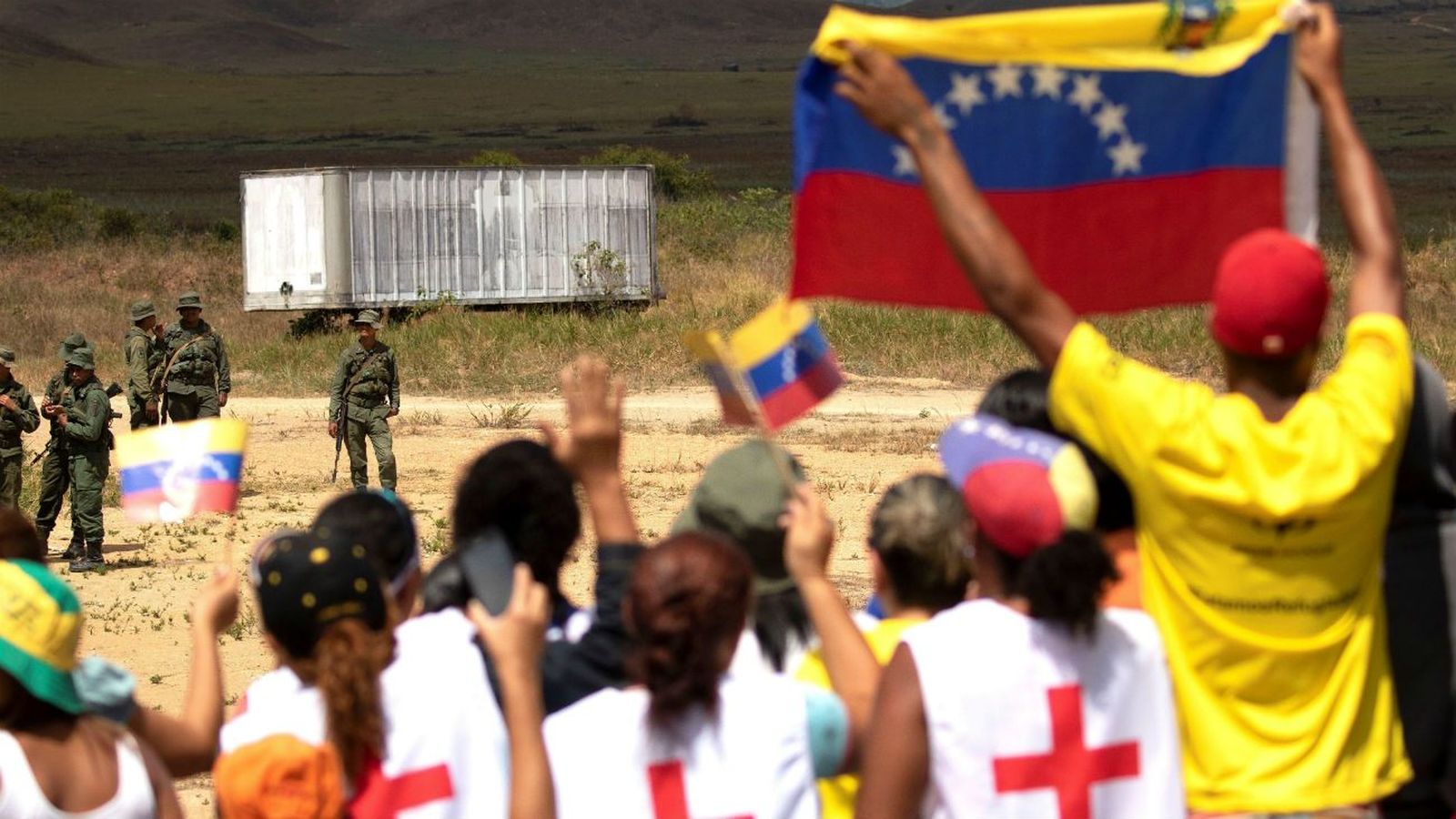 Colombia ordena el regreso de los diplomáticos en Venezuela