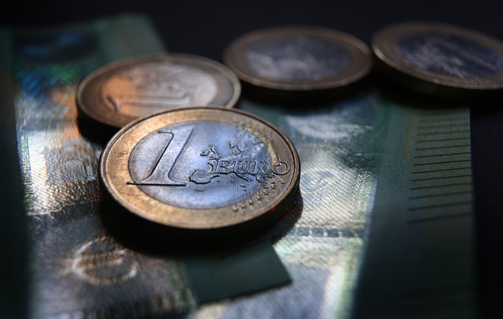 Varias monedas de euro