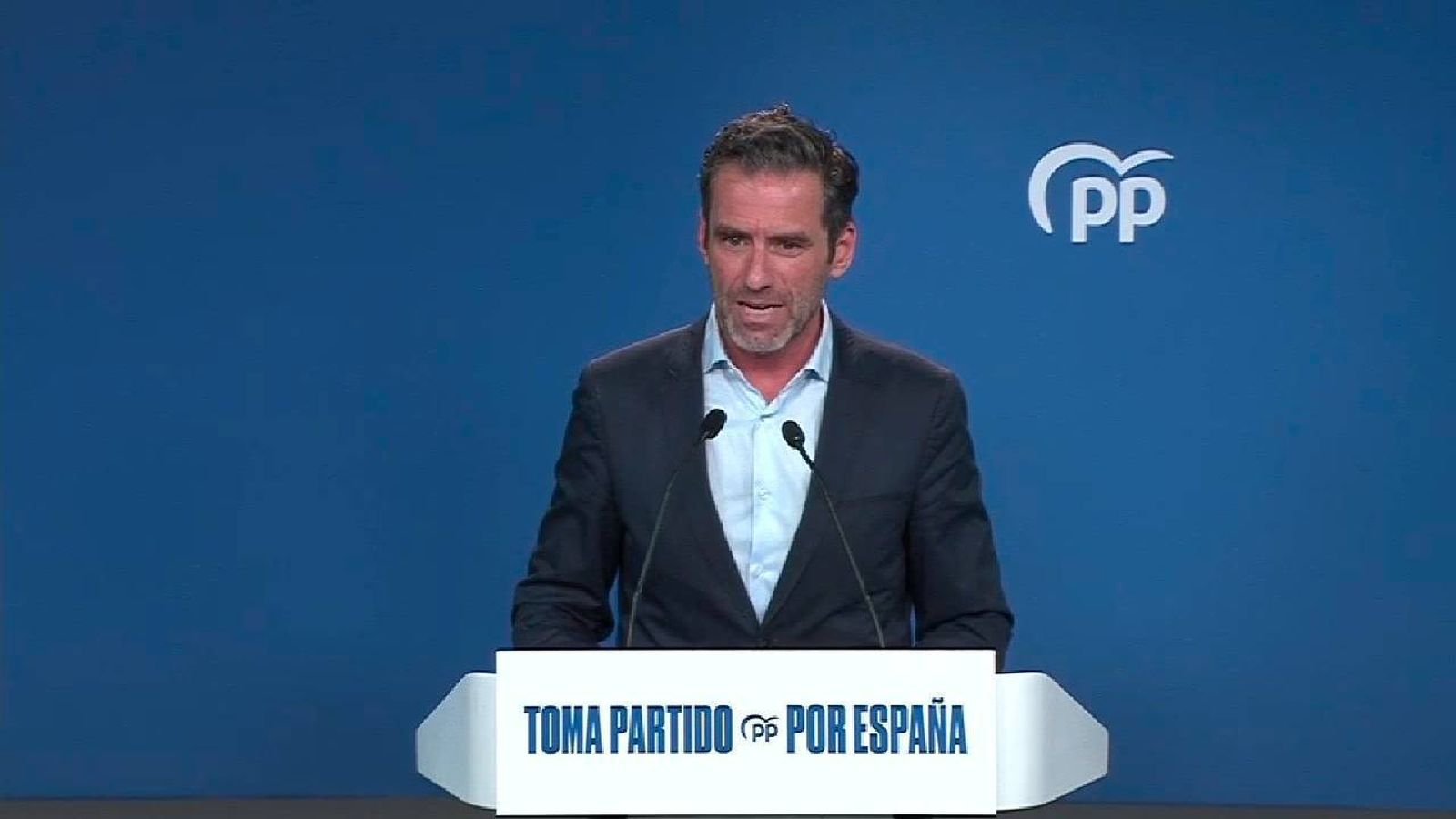 Sémper anuncia que padece cáncer