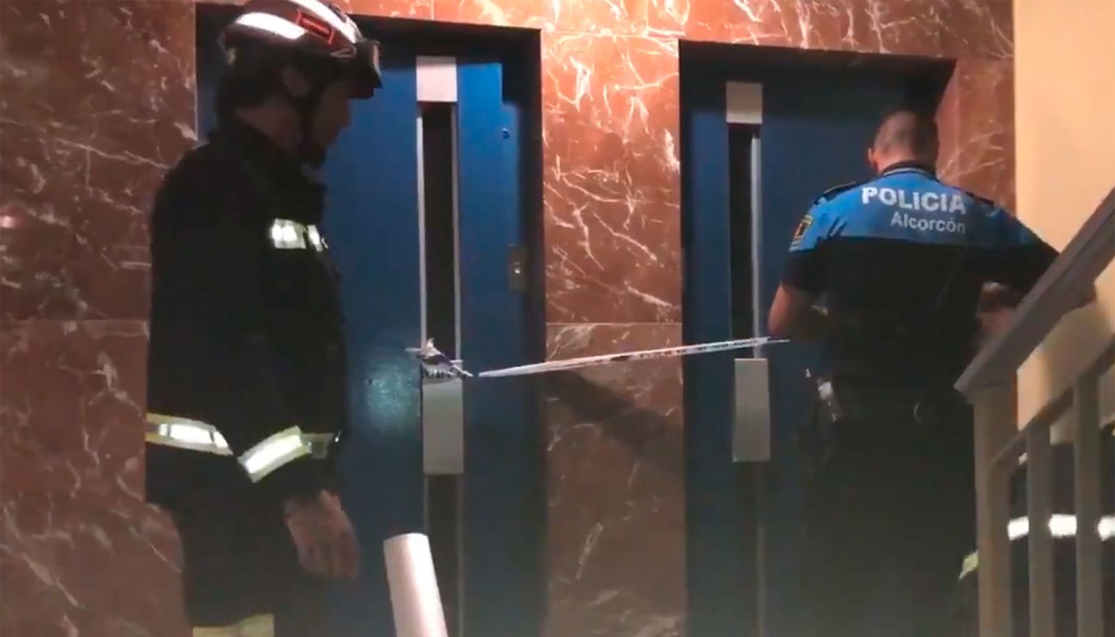 Herido al caer el ascensor de un edificio en Alcorcón desde el cuarto piso
