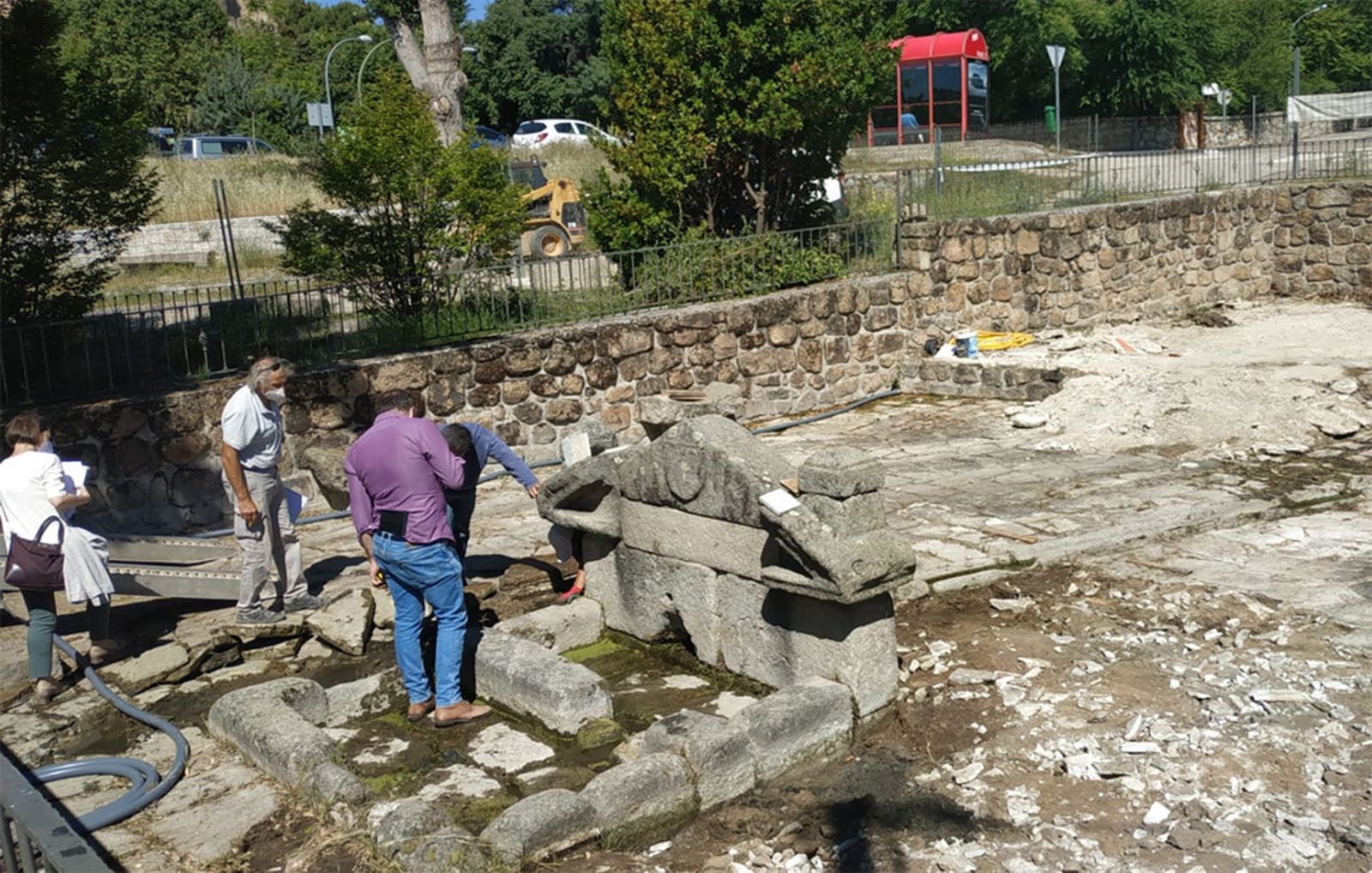 Comienzan las obras de restauración y conservación de la Fuente de las Ermitas de Manzanares El Real