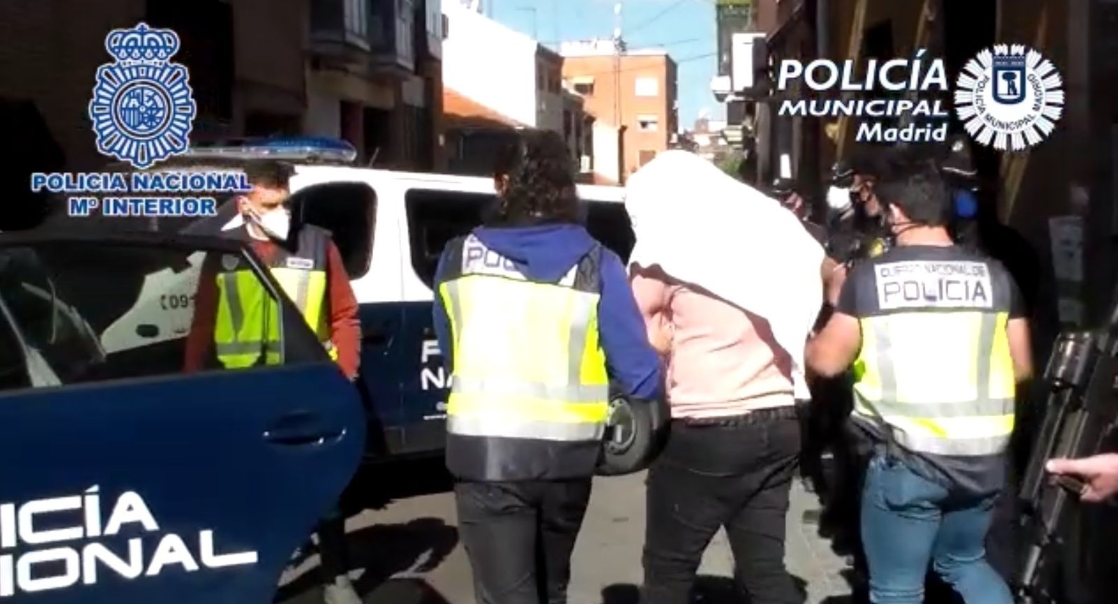 Intervención en dos pisos ocupados por los Trinitarios en Tetuán