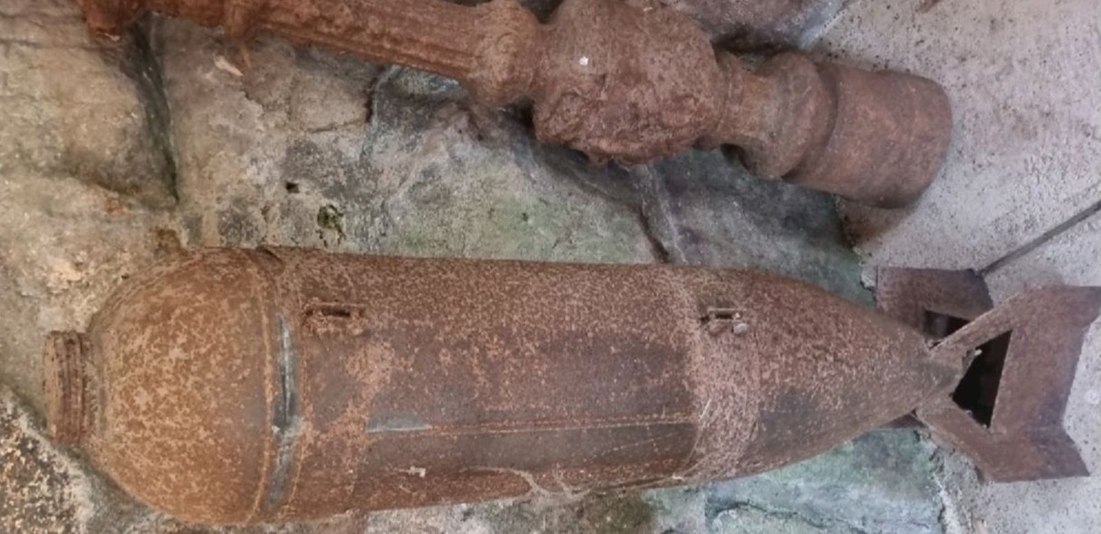 Proyectil de la Segunda Guerra Mundial hallado en una casa de Pontevedra