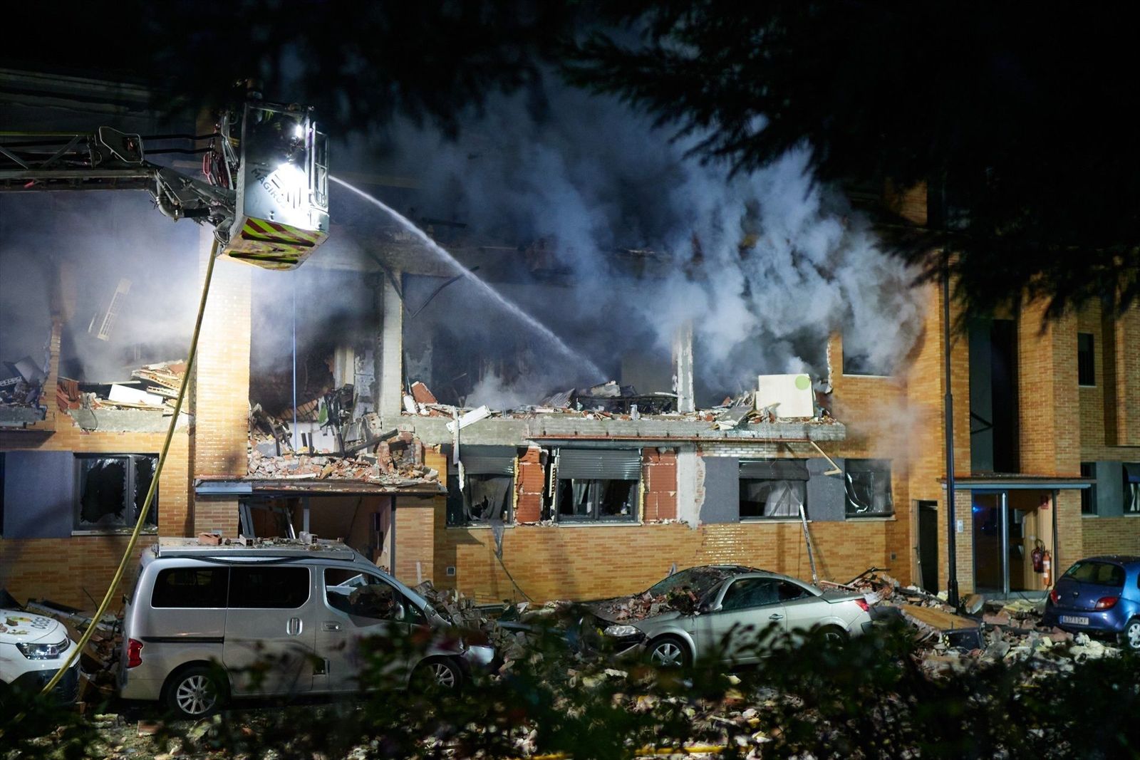 Investigan las causas de la explosión de gas en Noáin (Navarra)