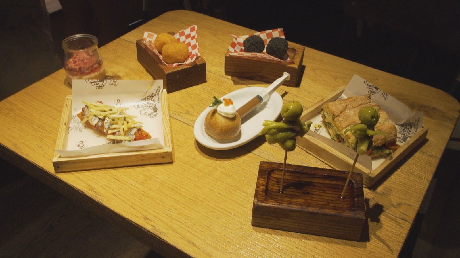 Perretxico, el bar de los pinchos vascos con un toque castizo y gourmet