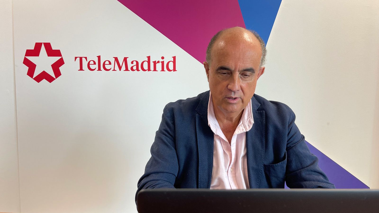 Antonio Zapatero se despide de los lectores
