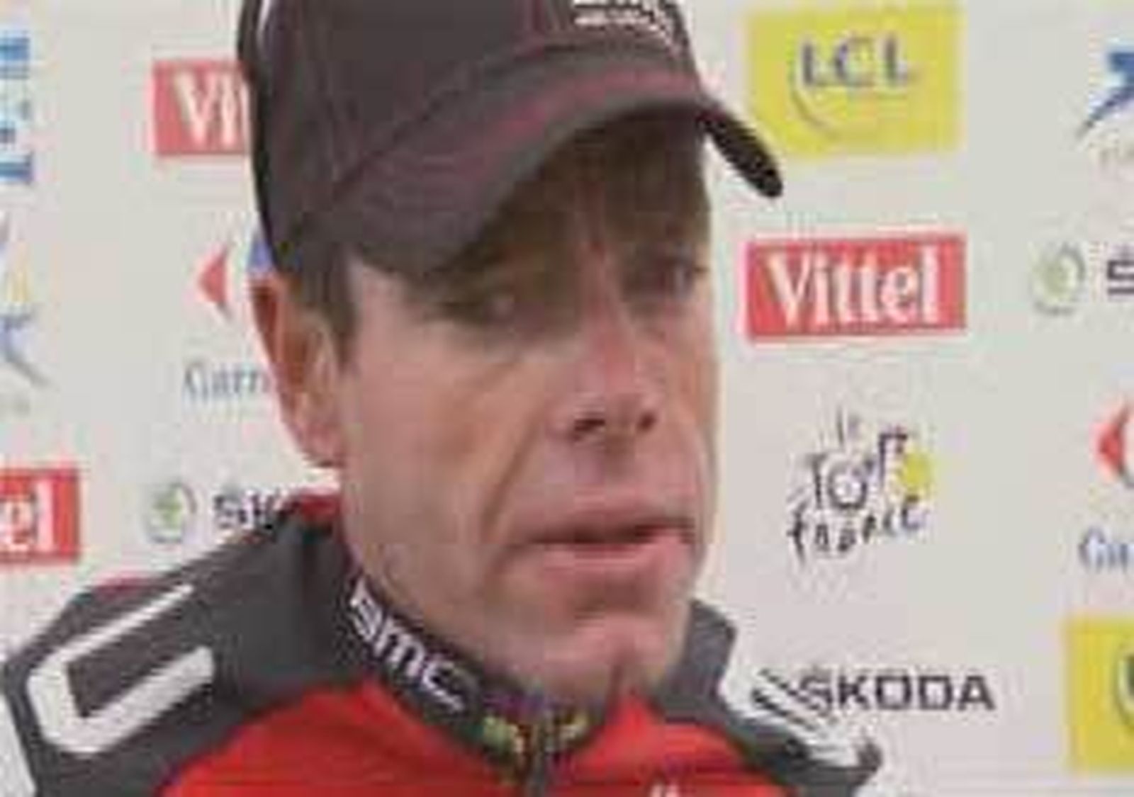 Evans gana la etapa a Contador en el último metro, mientras Hushovd sigue líder