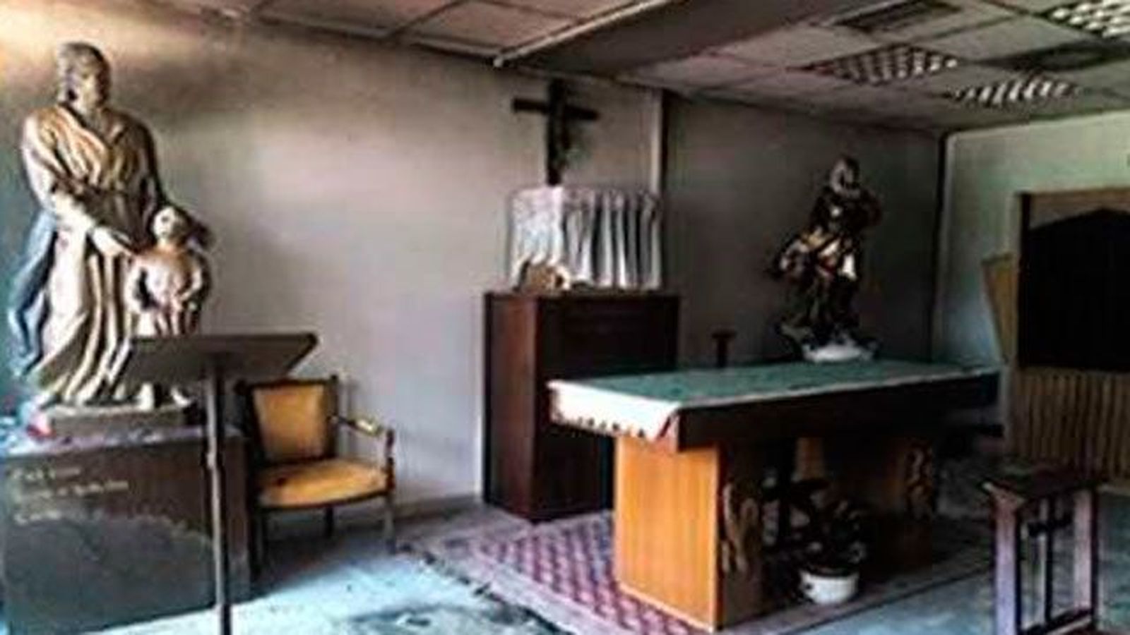 Intentan quemar la capilla de la UAM