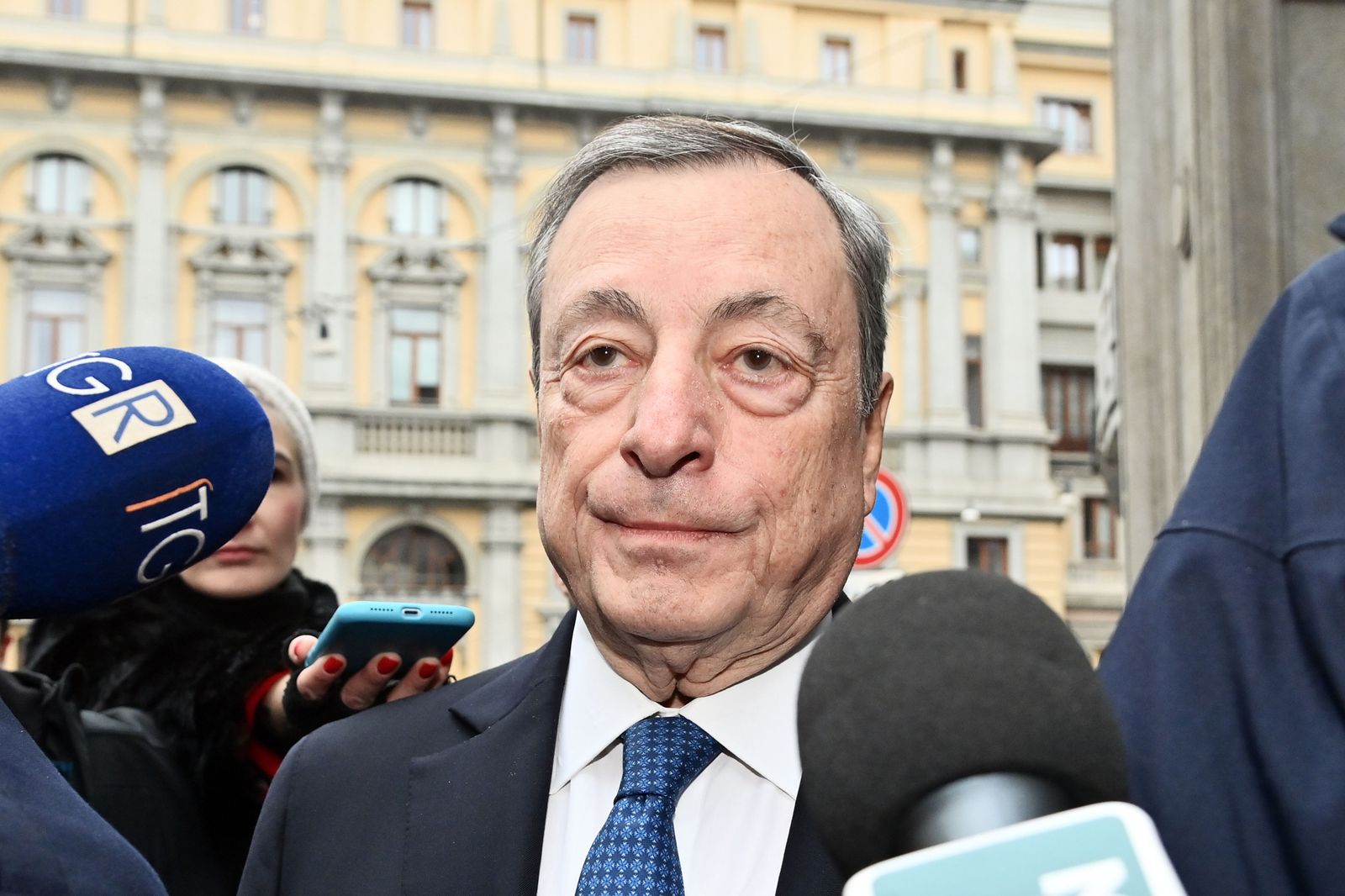 El nombre Draghi se baraja como presidente de la Comisión UE, según medios italianos