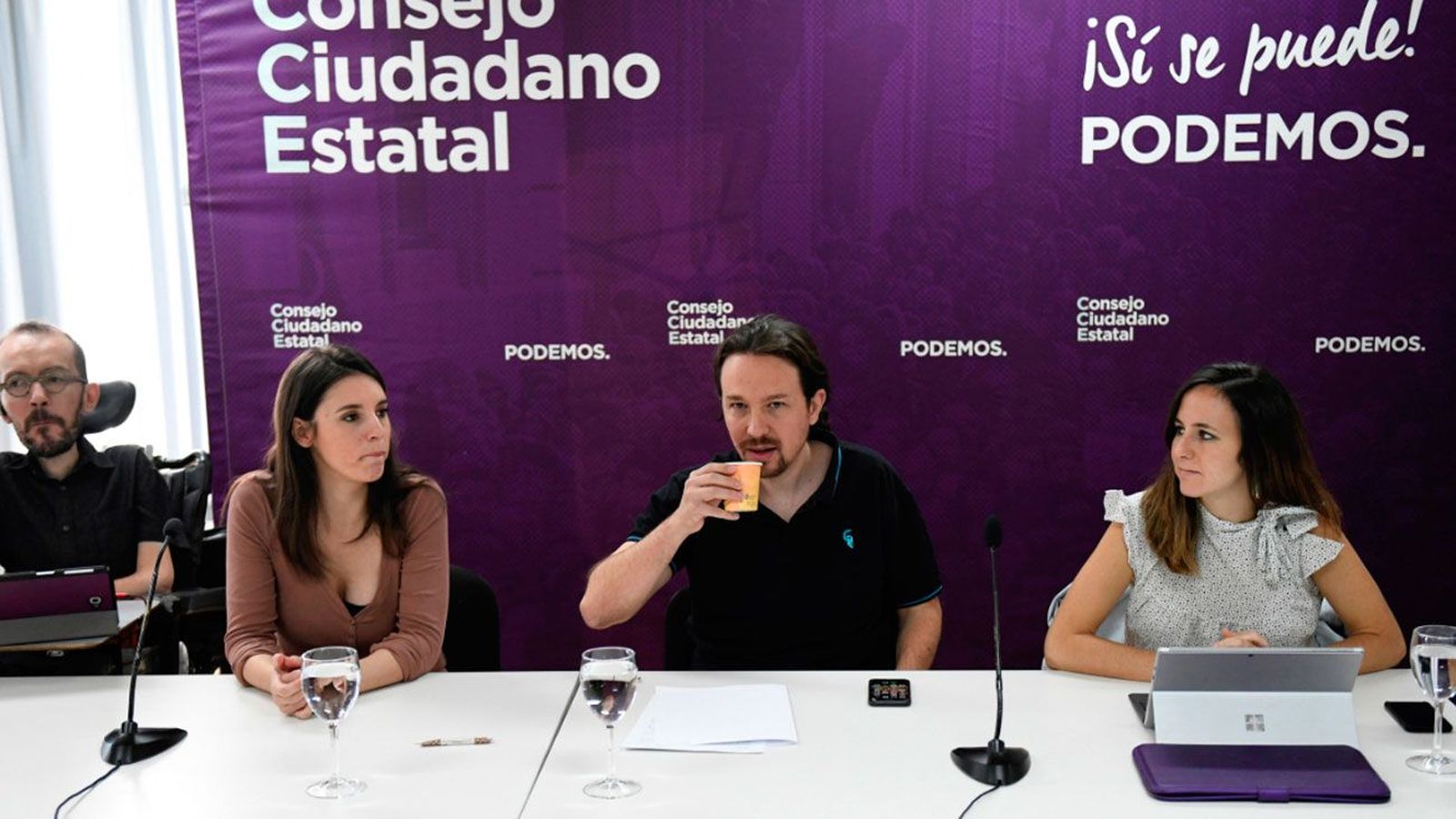 Iglesias recuerda a Errejón que Podemos no nació para apuntalar bipartidismo