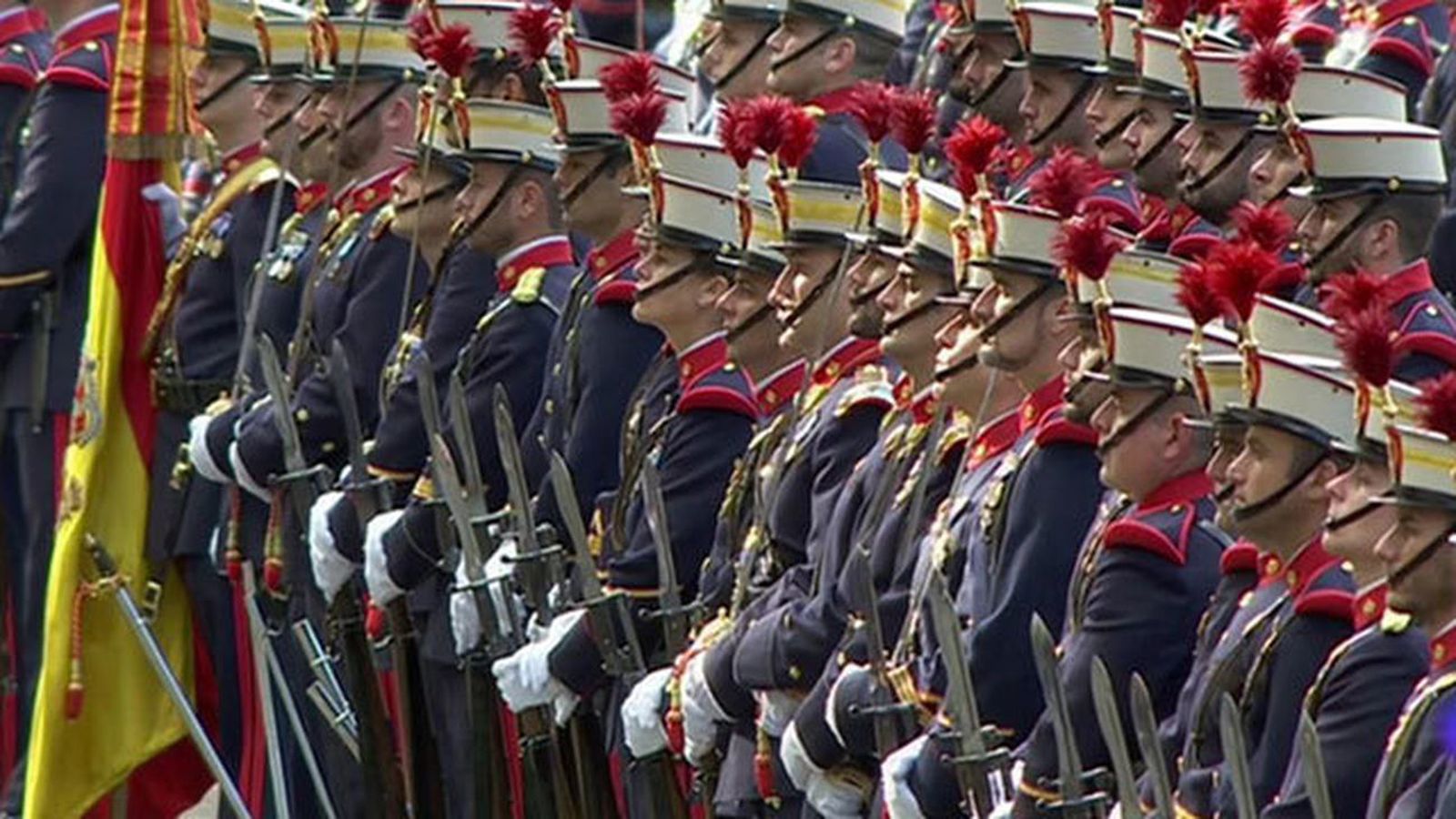 Más de 3.200 militares, 154 vehículos y 69 aeronaves desfilarán este sábado en Huesca por el Día de las Fuerzas Armadas