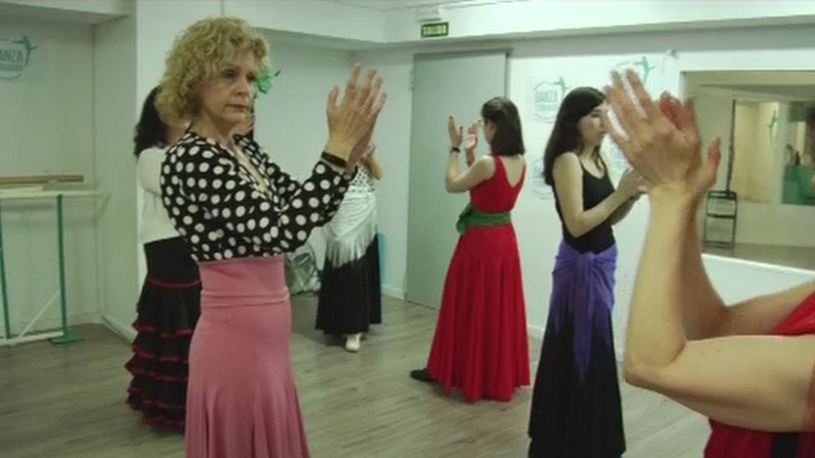 ¿Cómo aprender a bailar sevillanas de forma express?