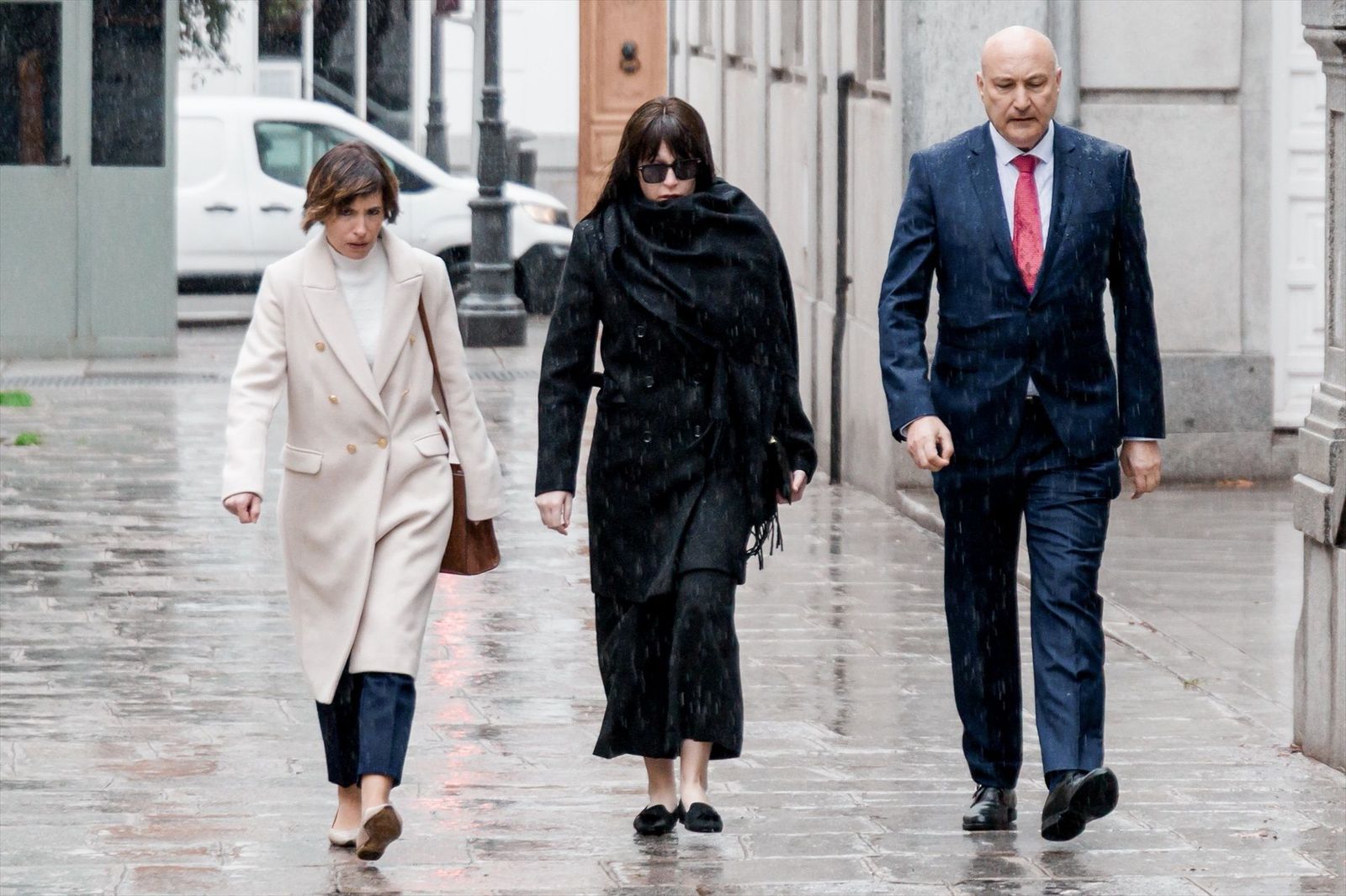 La ex de Ábalos reconoce en el Supremo que no trabajó pero sí cobró de dos empresas públicas
