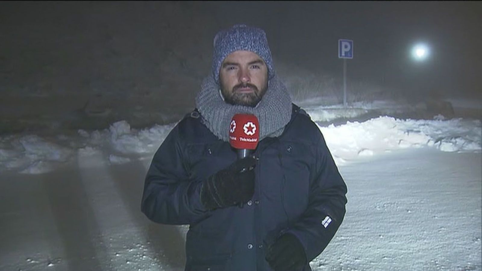 Las rachas de viento superan los 100 kilómetros por hora en el puerto del Alto del León