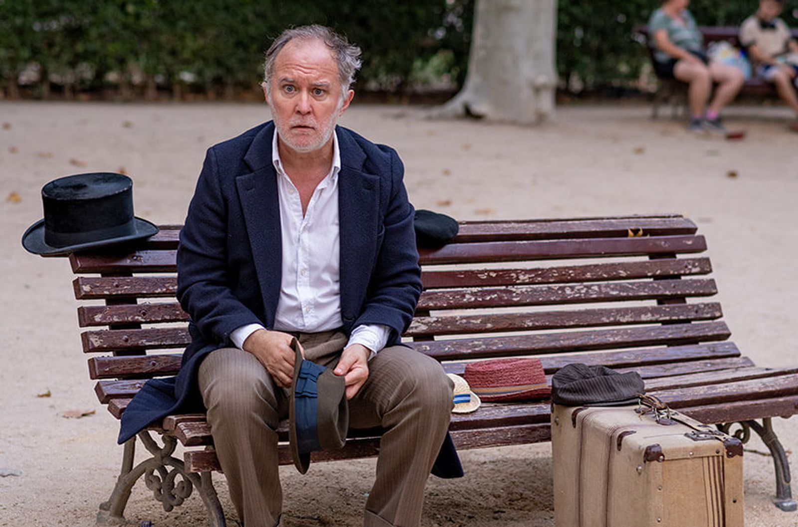 El actor Luis Bermejo en una escena de 'Hoy tengo algo que hacer'