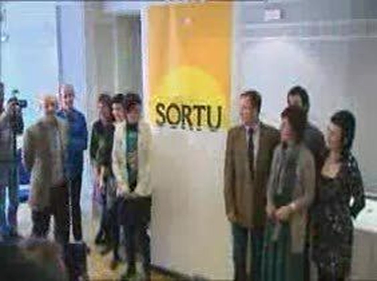 La AVT quiere que el Gobierno sea contundente con Sortu
