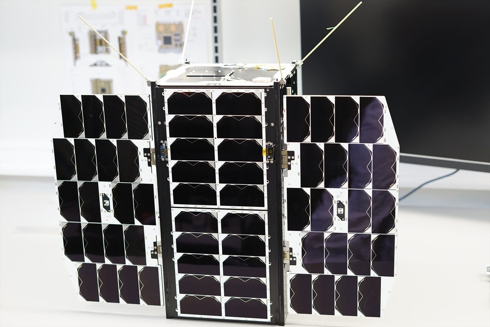 España y Portugal construirán 16 satélites para mejorar su capacidad de respuesta