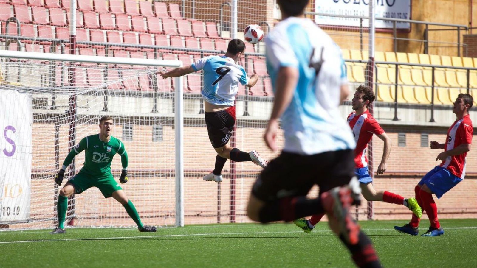 3-2. El Navalcarnero remonta al Adarve