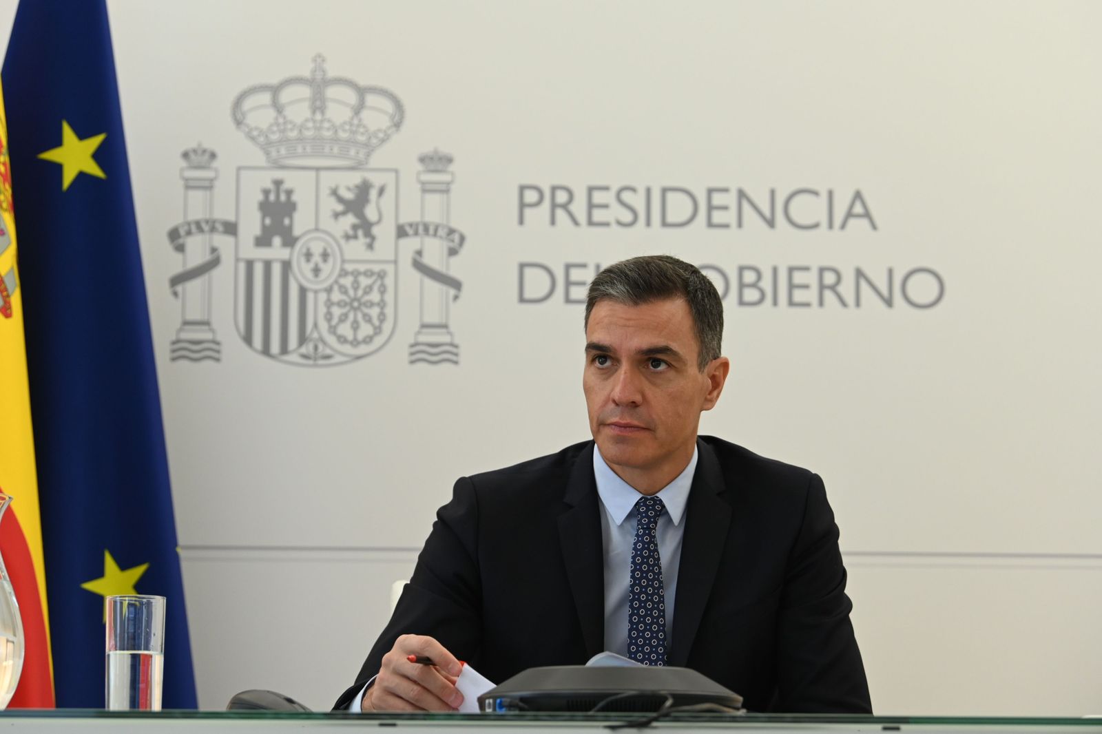 Sánchez critica la "estrategia electoral" de Ayuso, quien carga contra el Gobierno por "desvertebrar España"