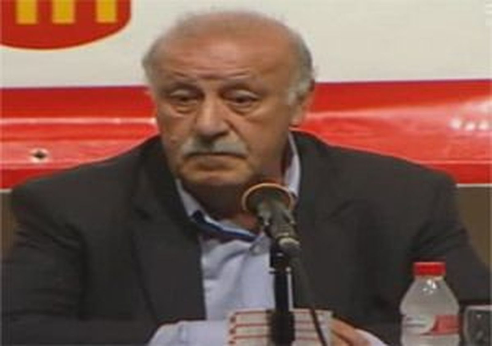 Del Bosque: "Ojalá algunos clubes se acerquen a los dos grandes"