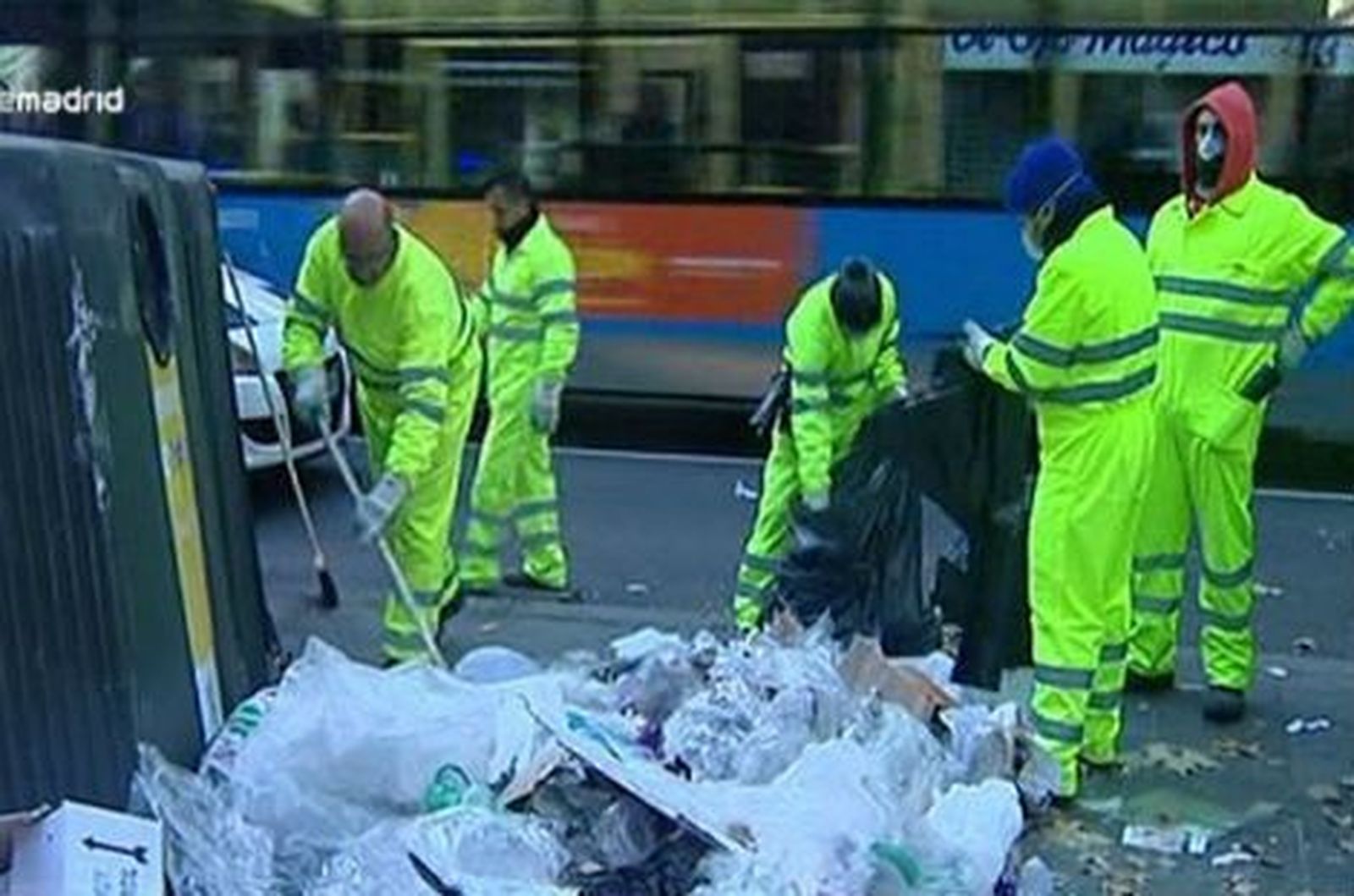El fin de la basura en Madrid, a falta de una firma
