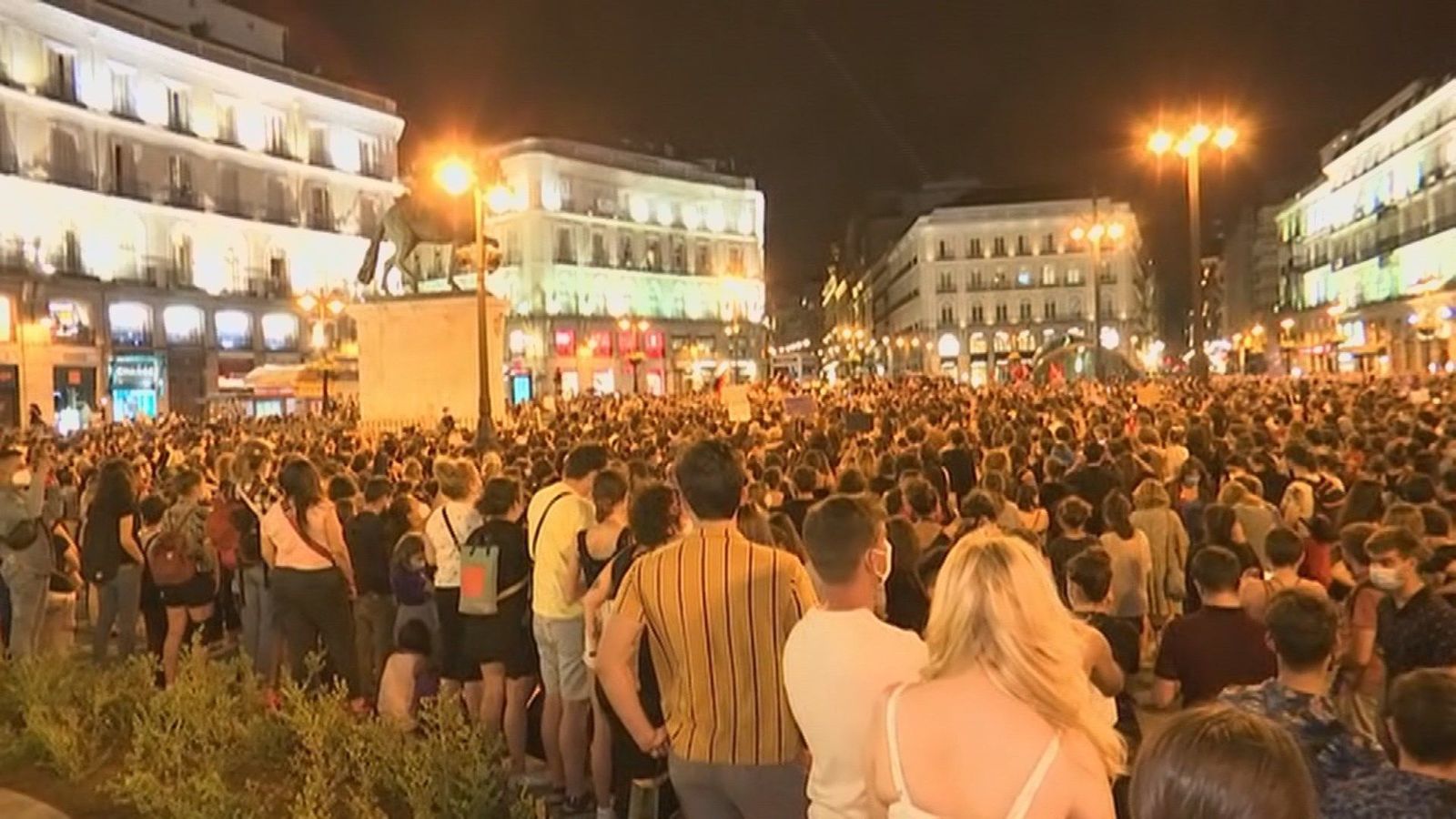 Gran concentración feminista en la Puerta del Sol tras los últimos asesinatos machistas