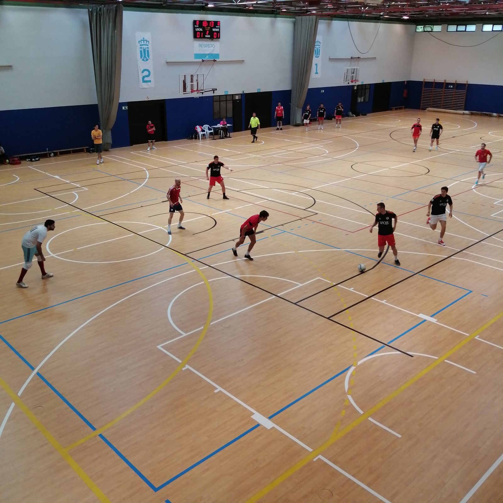 Partido de fútbol sala en Majadahonda
