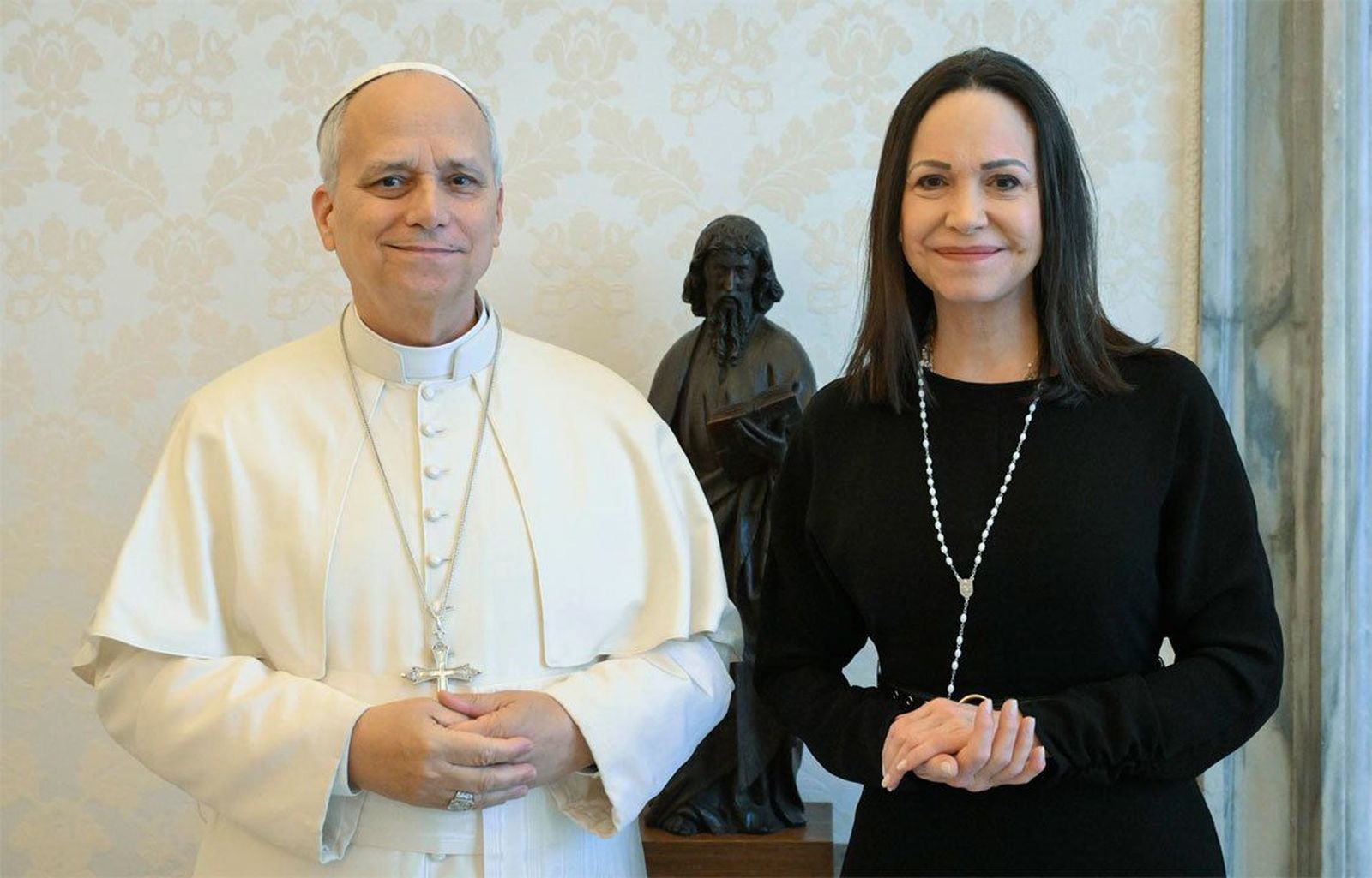 El papa León XIV se reúne con la líder de la oposición venezolana María Corina Machado
