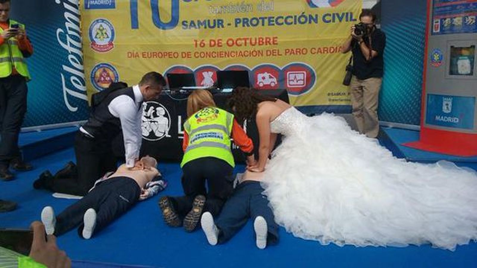 El Samur forma hoy en todos los distritos  a la gente en prácticas de reanimación cardiaca