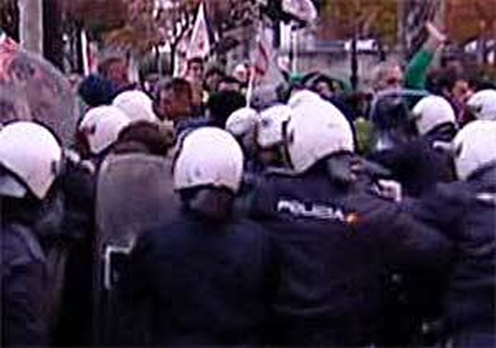 Dos detenidos y 15 heridos leves a causa de una carga en Gran Vía con motivo de la huelga