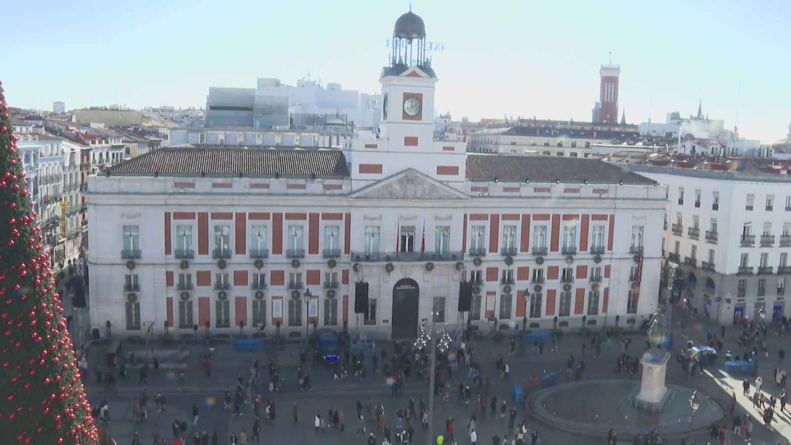 La Puerta del Sol ensaya con éxito la noche de fin de año con el cierre temporal del metro