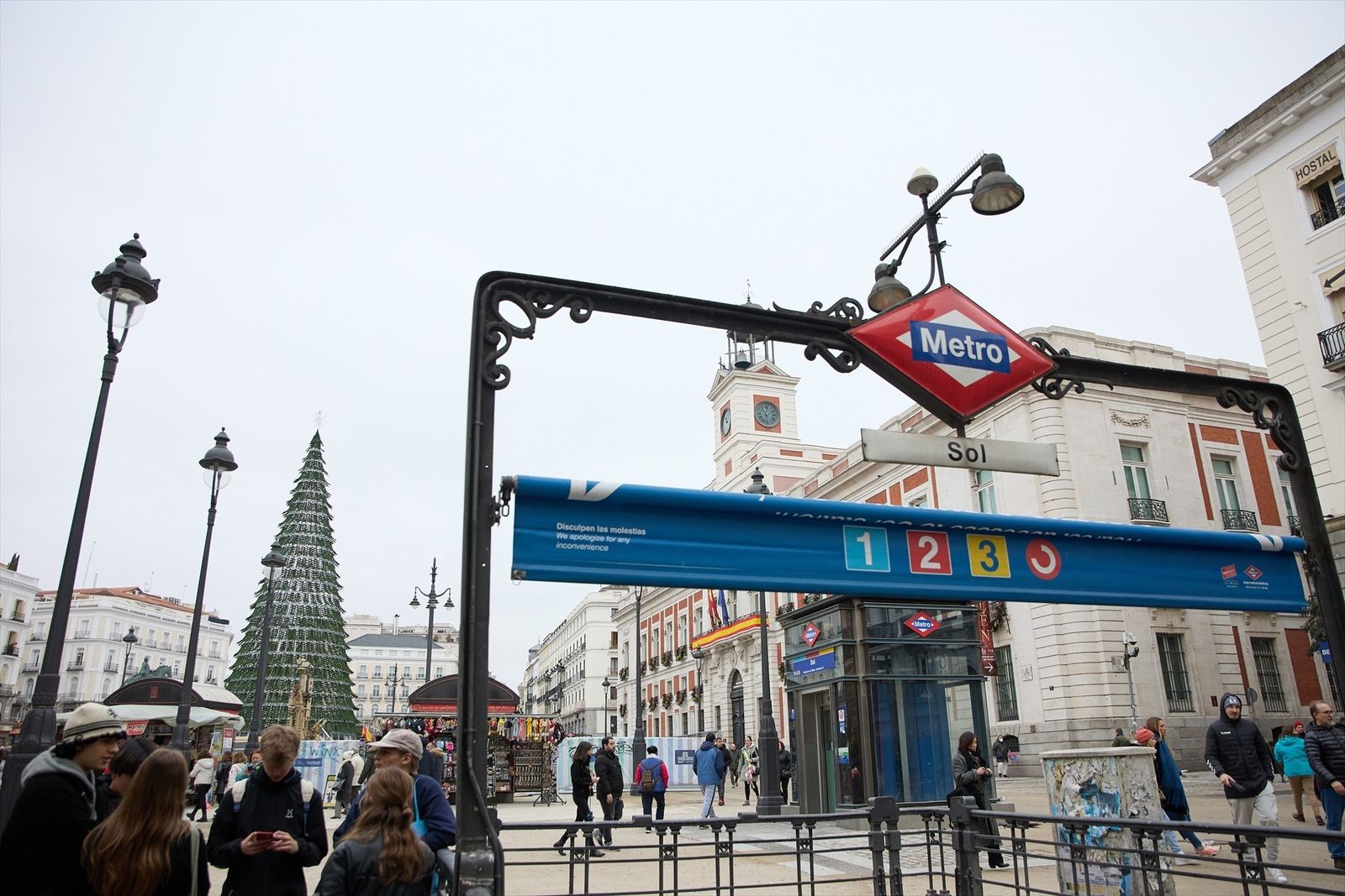 Una de las bocas de Metro de la Puerta del Sol