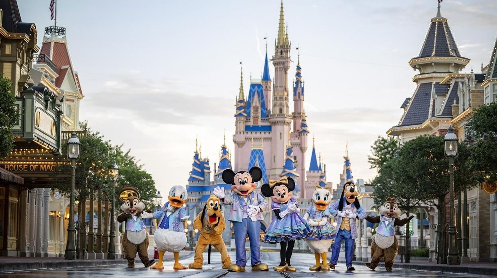 Orientación laboral: la experiencia de una alumna de la Rey Juan Carlos, en el programa de prácticas de Disney