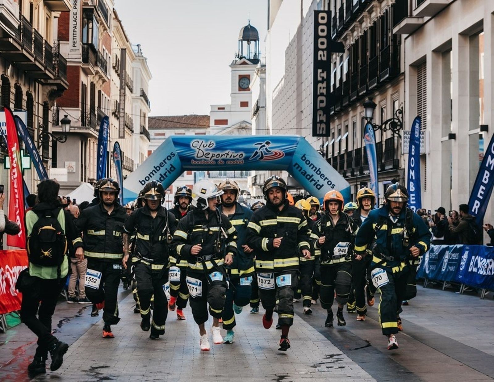 Cortes de tráfico y 35 líneas de EMT afectadas este domingo por la Carrera de los Bomberos de Madrid