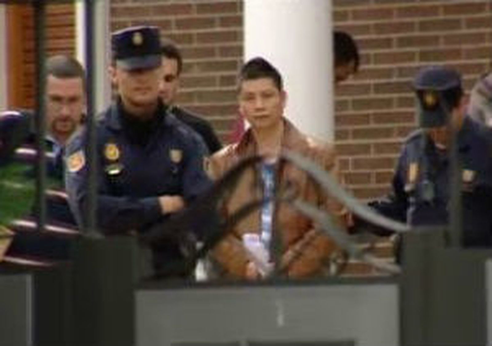 A juicio esta semana siete policías acusados de recibir regalos de Gao Ping