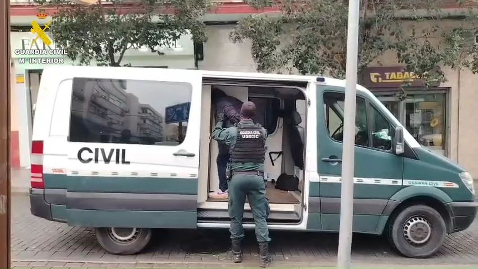 Robos de coches en Madrid y municipios cercanos: dos arrestados por 25 delitos