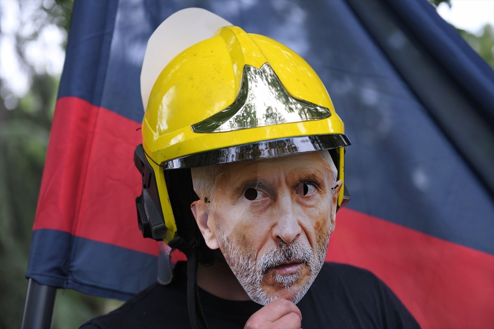 Bomberos de toda España se manifiestan en Madrid