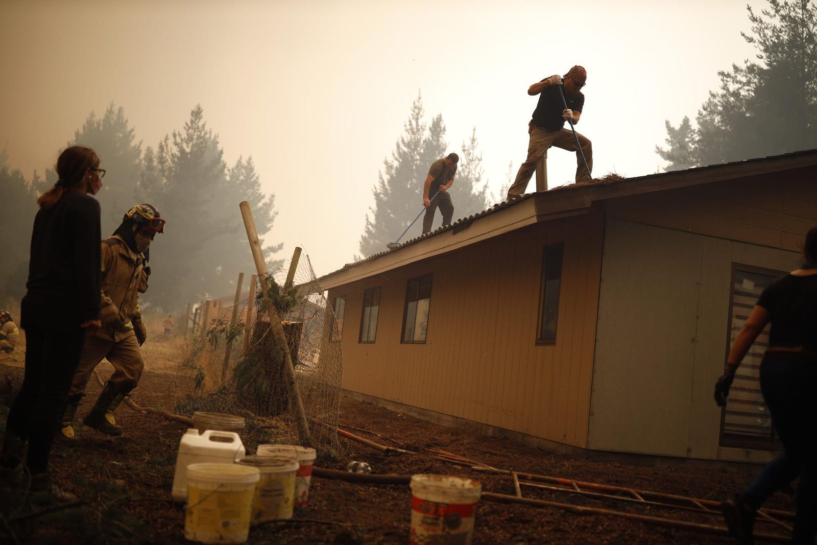 España responde a la petición de Chile y envía un contingente de la UME contra incendios