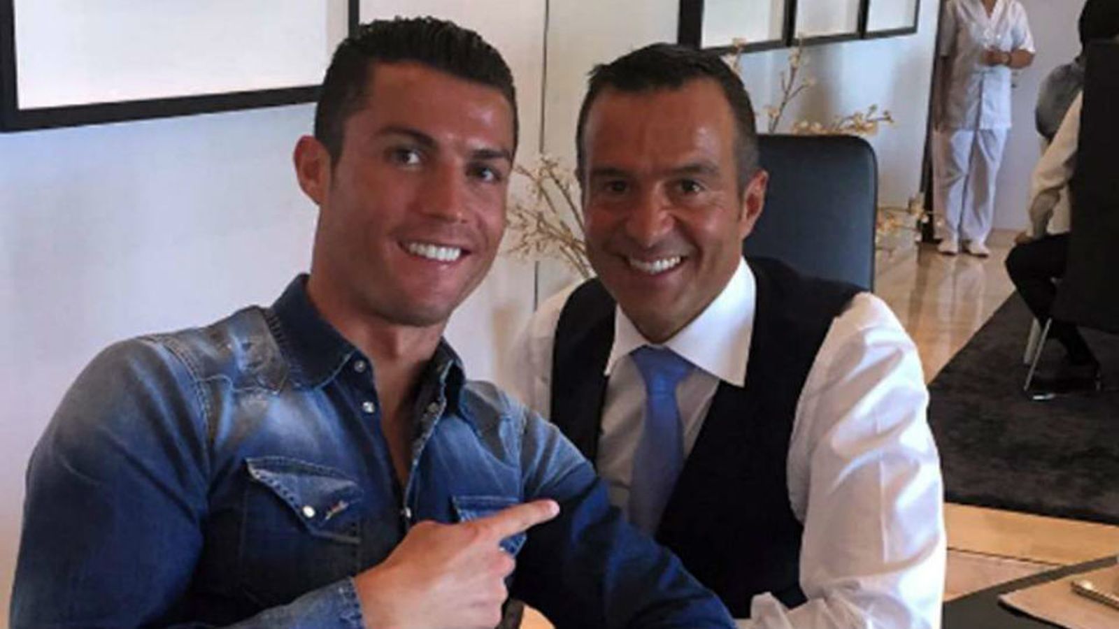 Cristiano Ronaldo y Jorge Mendes